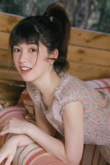 沉迷爱情